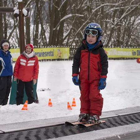 מלון Ahorn Am Fichtelberg 3*