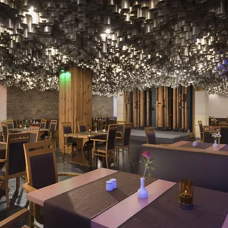 מלון Ahorn Am Fichtelberg 3*