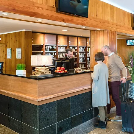 Hotel Ahorn Am Fichtelberg 3*